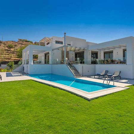 Eolia Iconic Villa, Walking Distance To The Beach, By Thinkvilla Panormos  Экстерьер фото