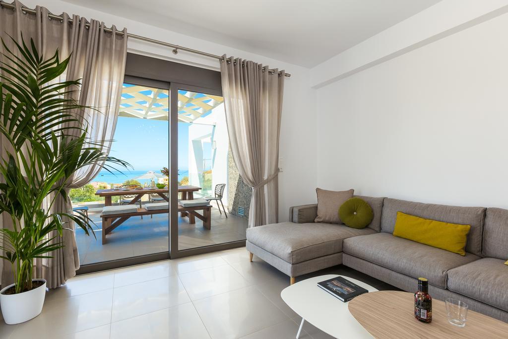 Eolia Iconic Villa, Walking Distance To The Beach, By Thinkvilla Panormos  Экстерьер фото