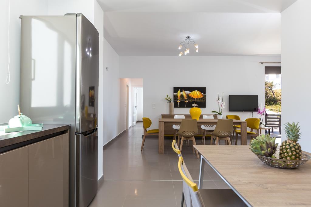 Eolia Iconic Villa, Walking Distance To The Beach, By Thinkvilla Panormos  Экстерьер фото