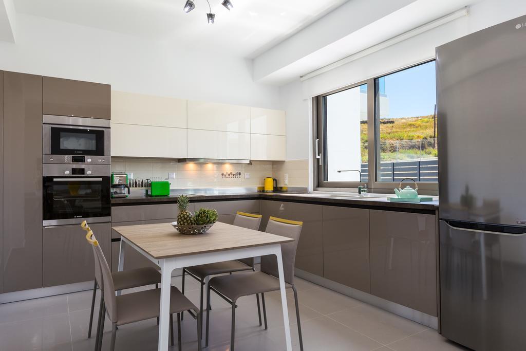 Eolia Iconic Villa, Walking Distance To The Beach, By Thinkvilla Panormos  Экстерьер фото