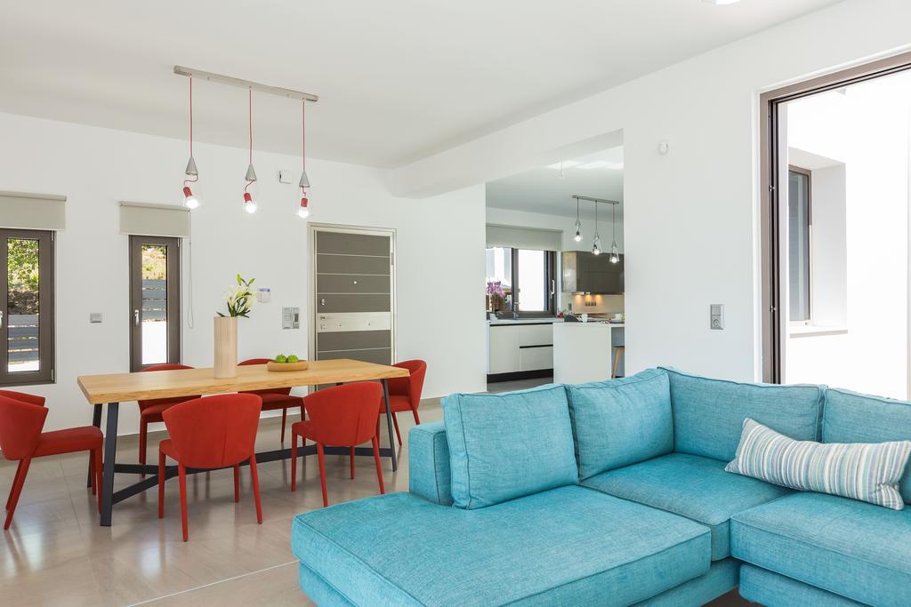 Eolia Iconic Villa, Walking Distance To The Beach, By Thinkvilla Panormos  Экстерьер фото