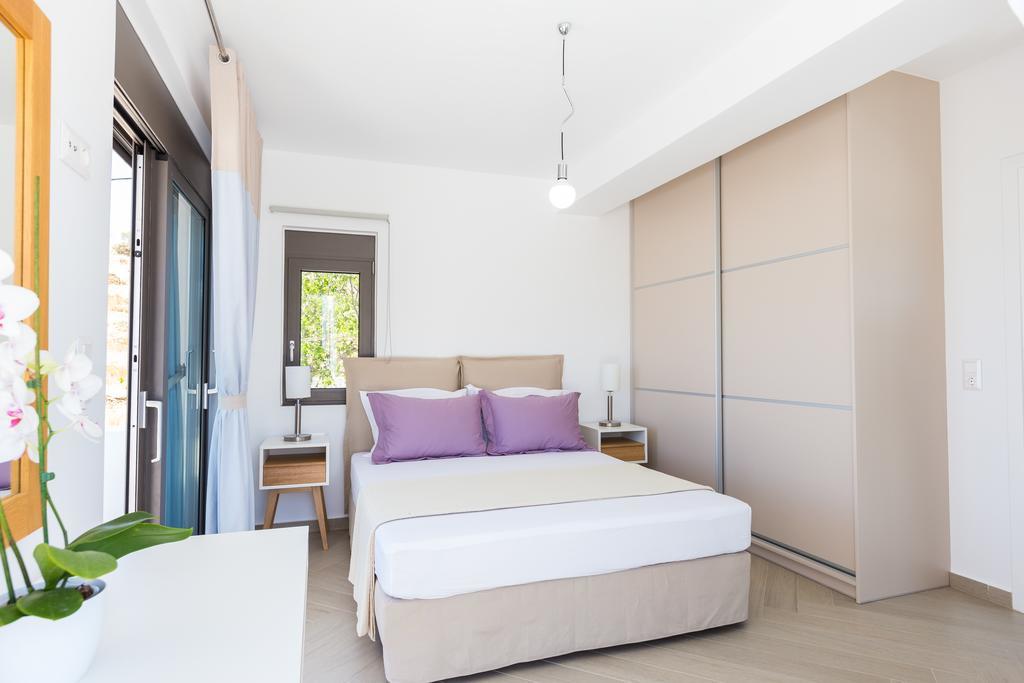 Eolia Iconic Villa, Walking Distance To The Beach, By Thinkvilla Panormos  Экстерьер фото
