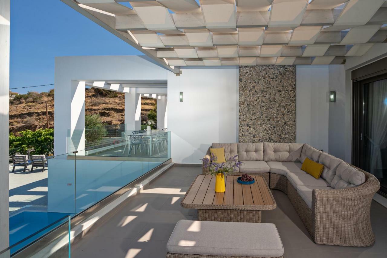 Eolia Iconic Villa, Walking Distance To The Beach, By Thinkvilla Panormos  Экстерьер фото