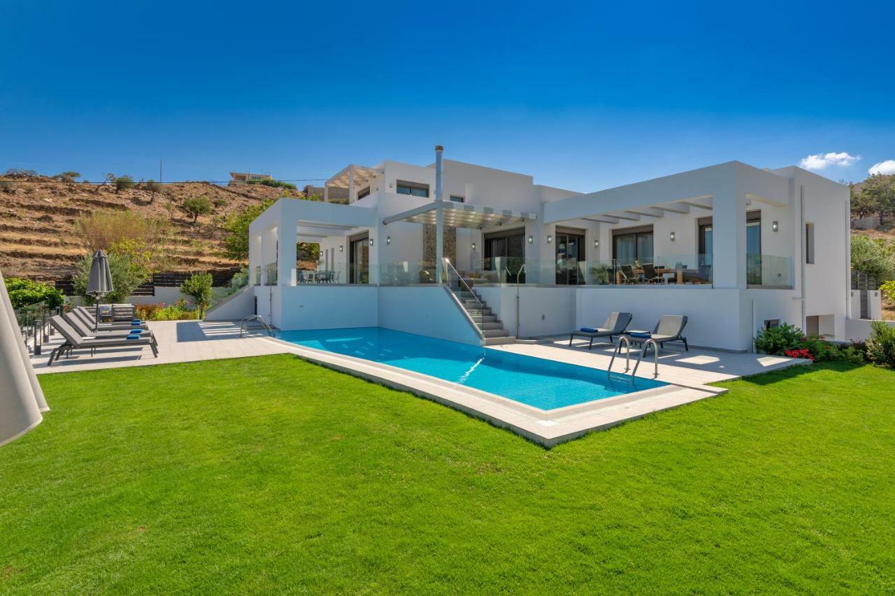 Eolia Iconic Villa, Walking Distance To The Beach, By Thinkvilla Panormos  Экстерьер фото